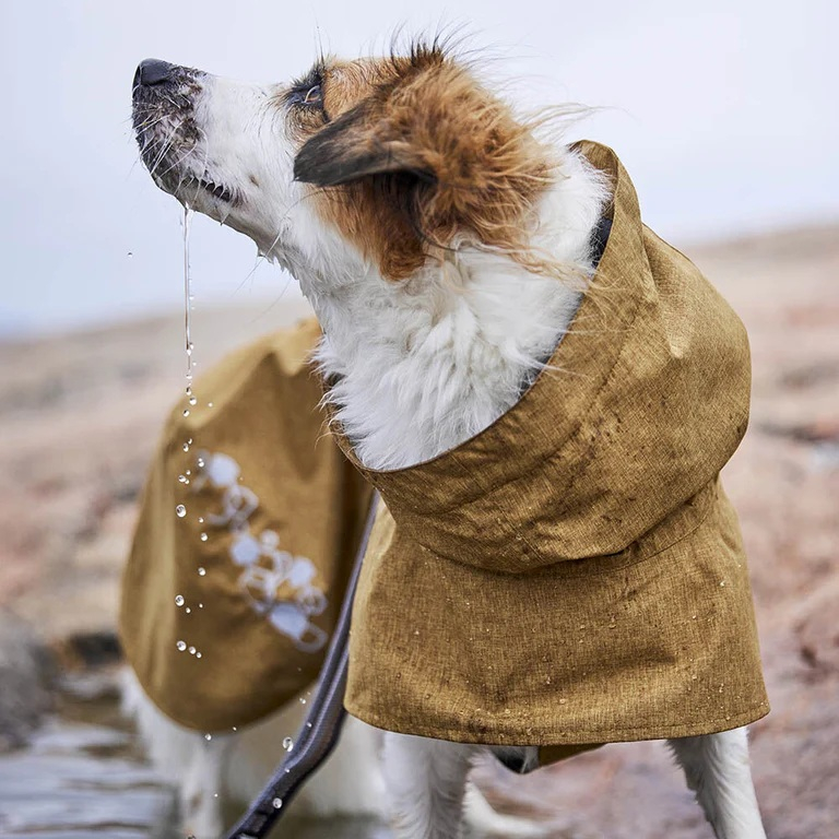 Obleček Hurtta Monsoon coat II ECO rubínový 40XS