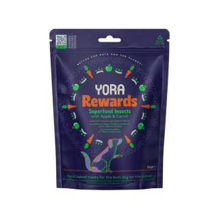 YORA Dog pamlsky z hmyzu Rewards jablko a mrkev 100g